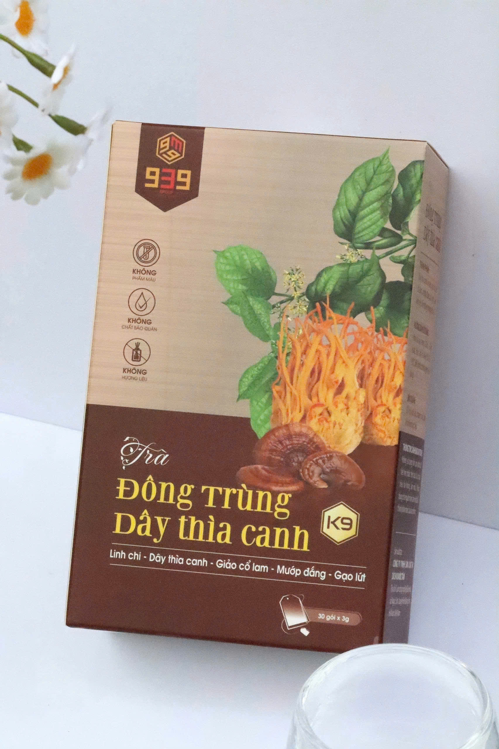 Đối tượng nên dùng trà đông trùng dây thìa canh