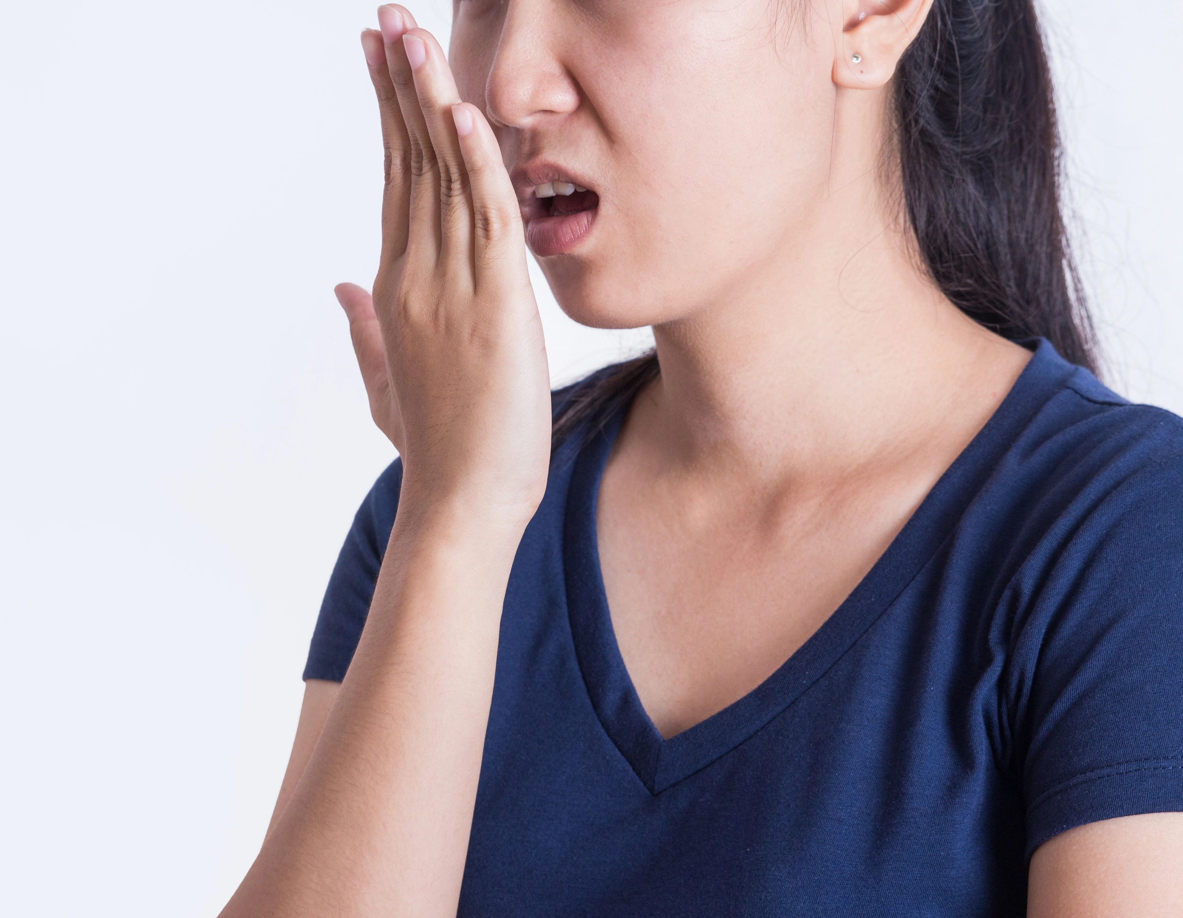 Hơi thở có mùi: Dấu hiệu đường ruột – gan đang bất ổn